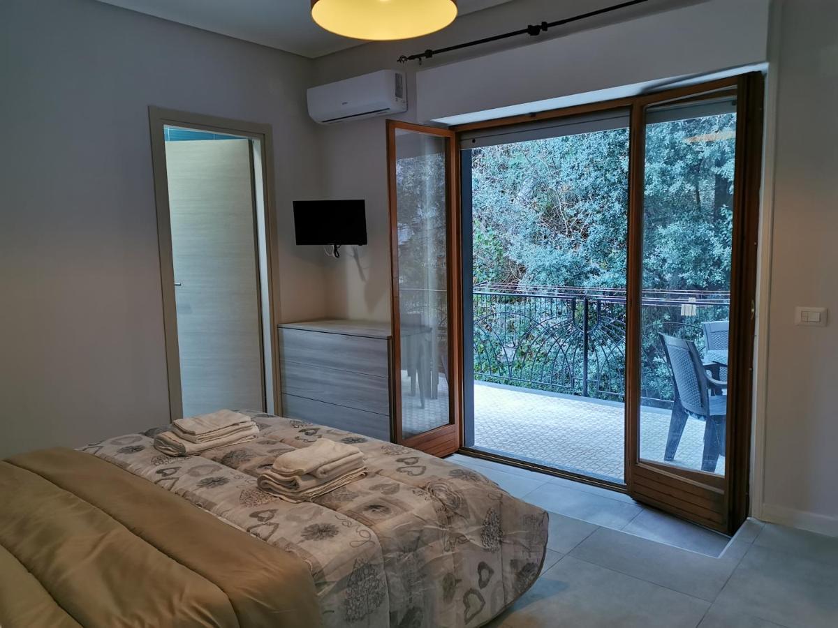 Sorrento'S Holidays Room 1 Exterior photo